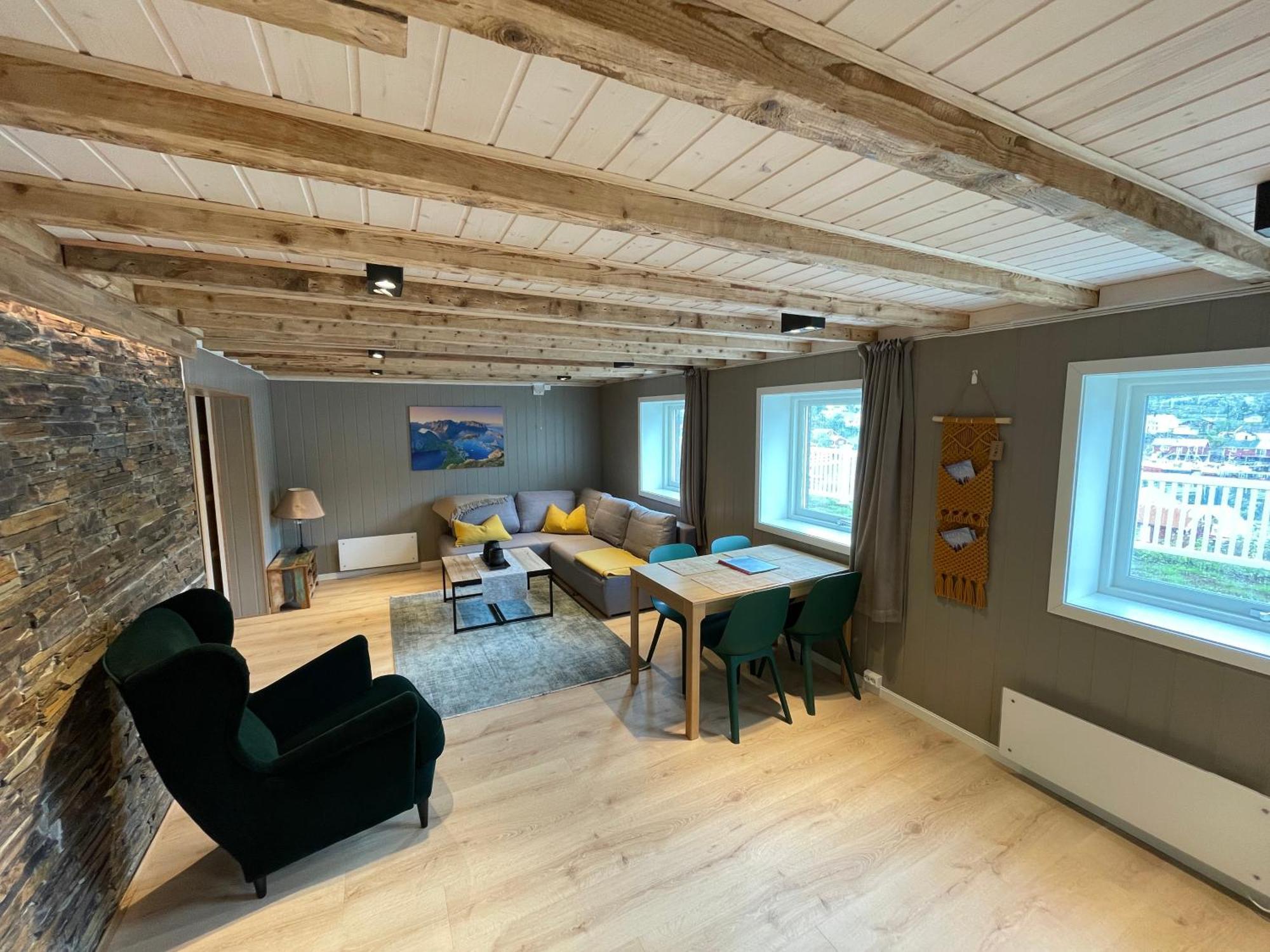 Lofoten Planet Studio Sorvagen Luaran gambar